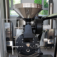 FUJIROYAL 富士皇家 咖啡烘焙机安装 咖啡烘焙消烟除味 10公斤后燃机 安装案例 - A Tang Coffee 阿汤咖啡